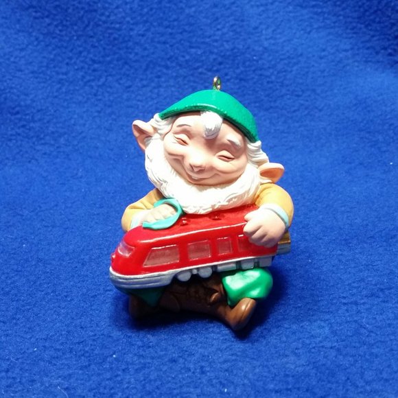 Hallmark Keepsake 1991 Elfin Engineer Magic Light Ornament Pre-Owned In Box - Picture 3 of 10